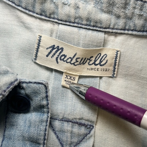 Madewell Chambray Shirt Wiith Heart Detail. Size XXS. - Picture 10 of 11